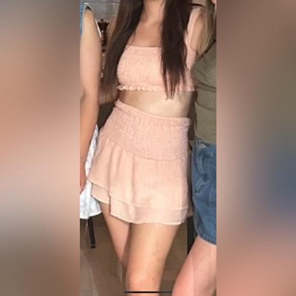 Peach frill two piece co ord - Picture 2 of 2